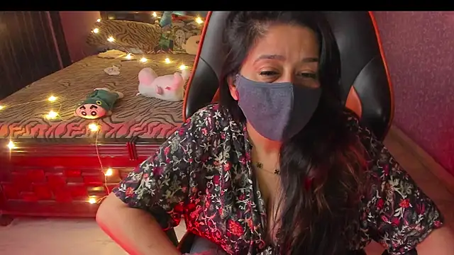 ShylaGill live sex cam