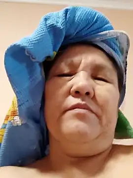 Zulfiya_Bruce's cam snapshot