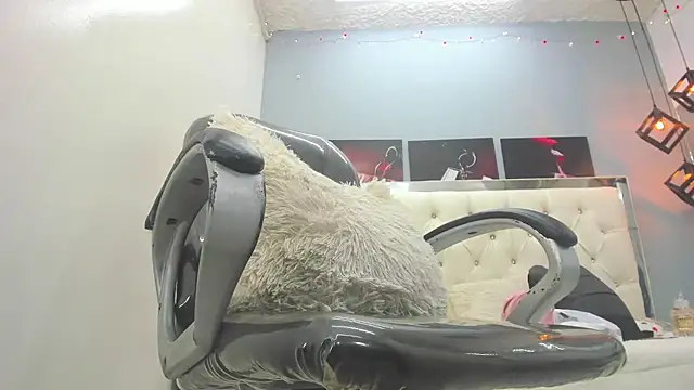 miranda_vegaa's cam snapshot