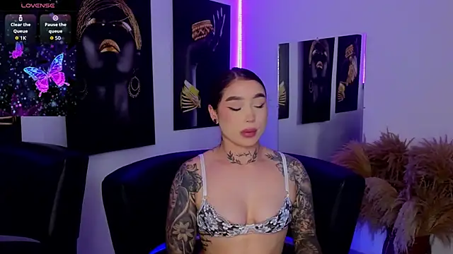 _brenna_hanson's cam snapshot