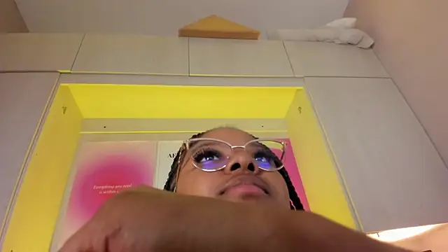 tamaraa_smiith's cam snapshot