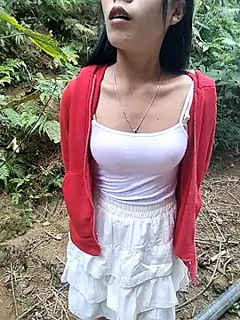 gugu0022's cam snapshot