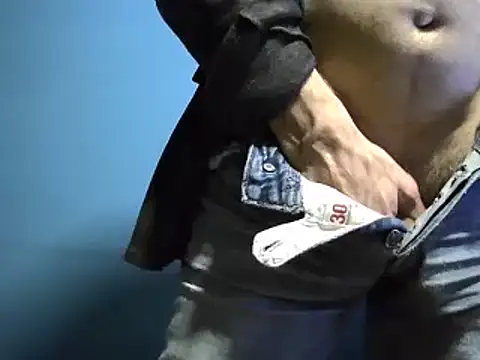 Pol8822 live sex cam