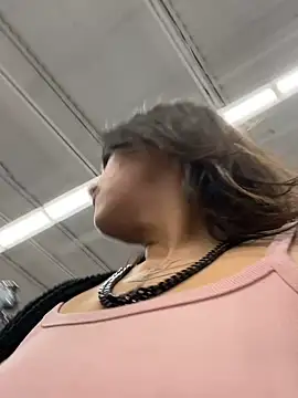 SafeinouterSpace's cam snapshot