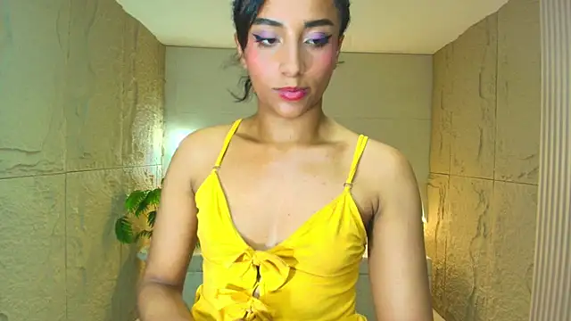 katty_berry_r's cam snapshot