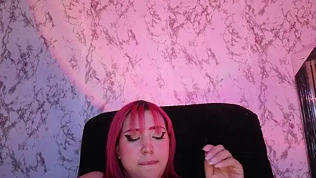 sweetcherryyy_'s cam snapshot