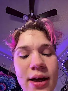 Cutiepiespanks live sex cam