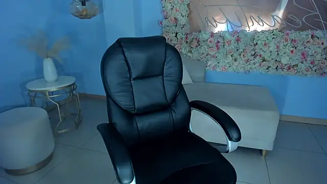 AlessaRomero's cam snapshot