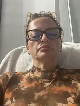 CioniWeiss's cam snapshot