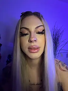 NovaPearl's cam snapshot