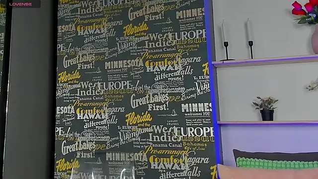 DemmiLove's cam snapshot