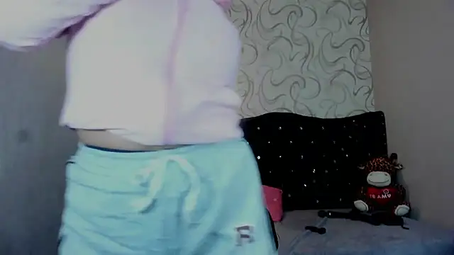 moniquehicks's cam snapshot