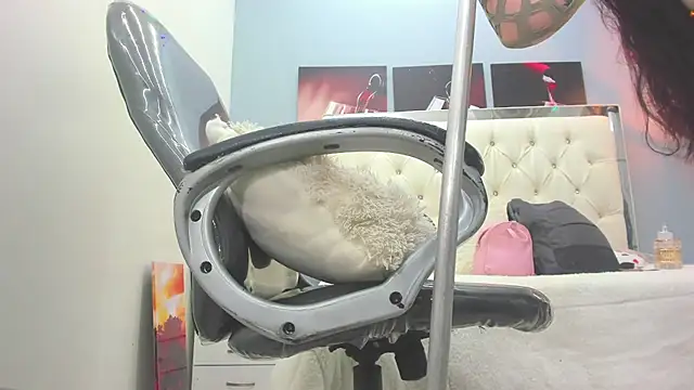 miranda_vegaa's cam snapshot