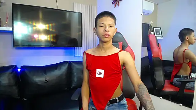 Tessachains_2_ live sex cam