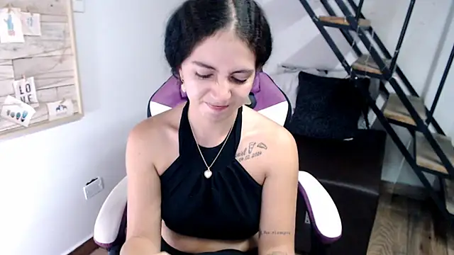 samantha_baby_'s cam snapshot