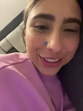 Ameellie's cam snapshot