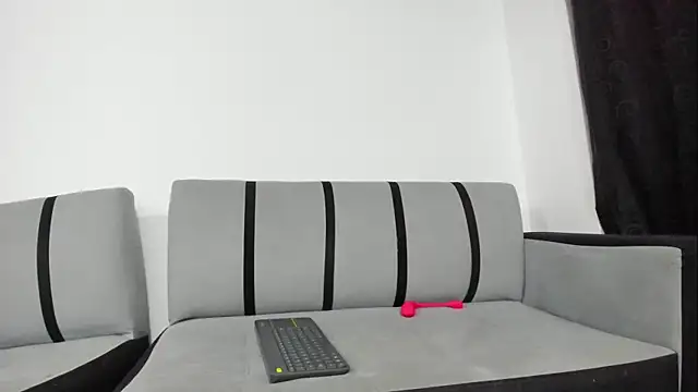 Sharloth_and_lilith's cam snapshot