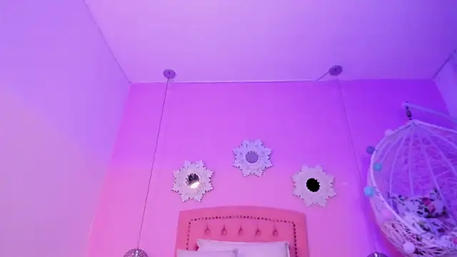 CannelaSmith's cam snapshot