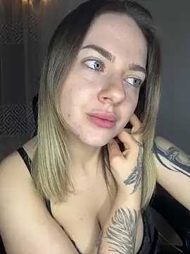 SoniaLav's cam snapshot