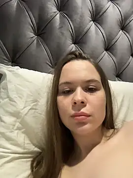 Nicole_Loving's cam snapshot