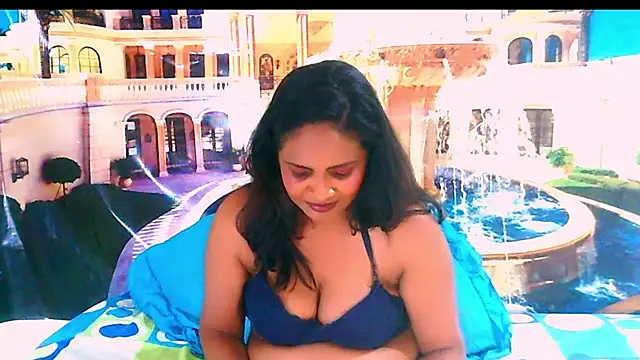 Luciousindian69's cam snapshot