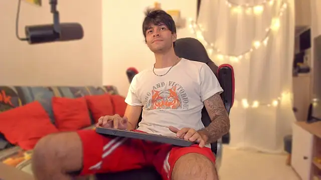 justin_stark7's cam snapshot