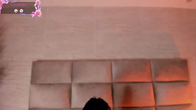 lea_walkerr's cam snapshot