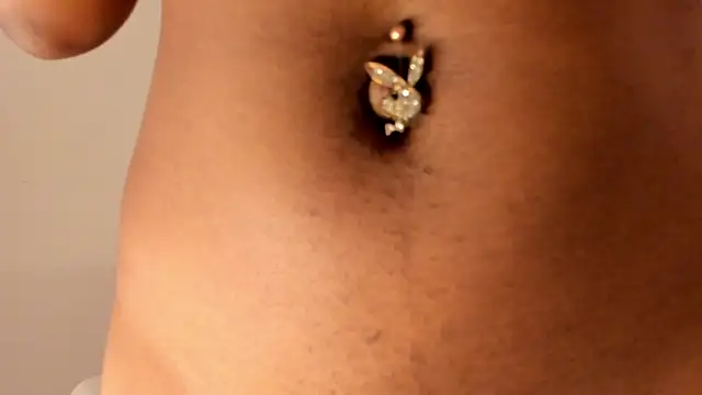 Aisha_Loren's cam snapshot