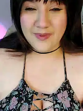 ItsNaiixa live sex cam