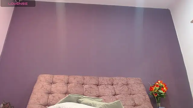 KateWelsin's cam snapshot