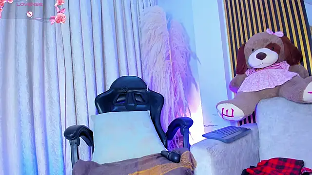 alejagarcia_'s cam snapshot