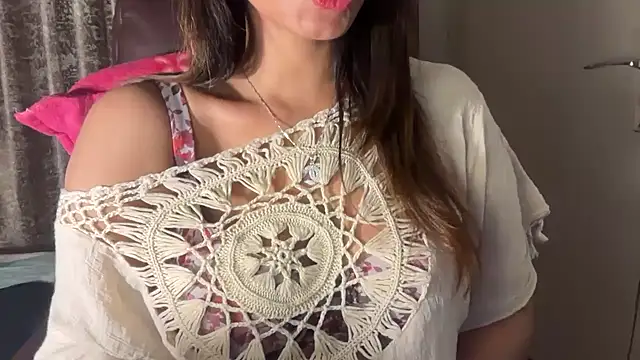 Cupid_of_Hearts's cam snapshot