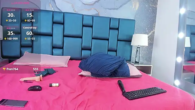 lady_kiinky's cam snapshot