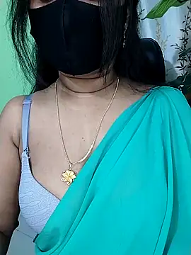 Idhika-Paul's cam snapshot