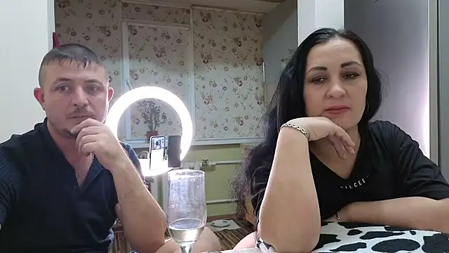 _KissMyAss_ live sex cam