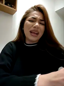 Ella_sweety live sex cam