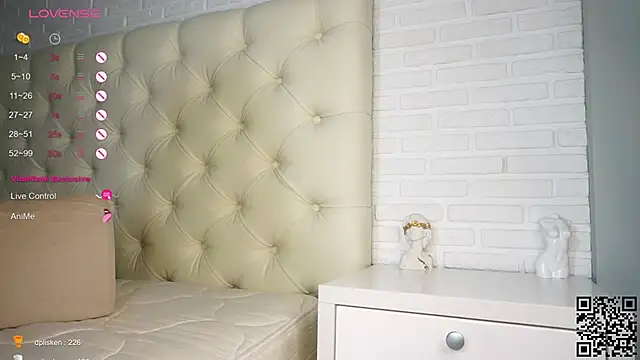 holyhee live sex cam