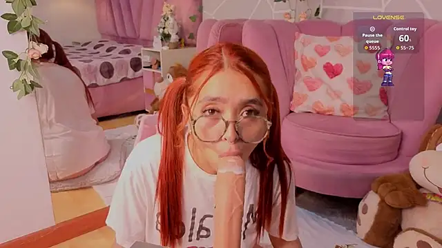 MilleyJones's cam snapshot