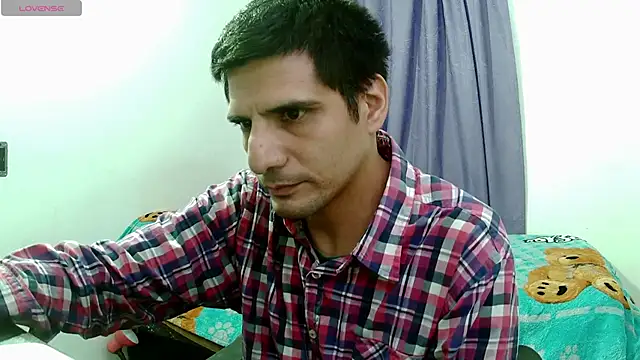 Adam_Arango's cam snapshot