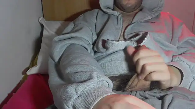 italianguy24's cam snapshot