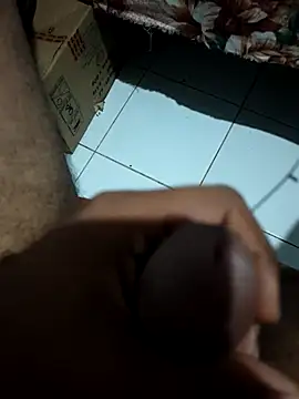 nonameboy66's cam snapshot