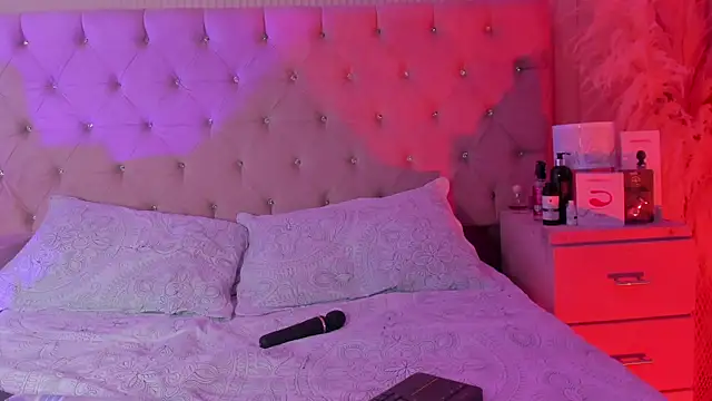 AbbyJackson_'s cam snapshot