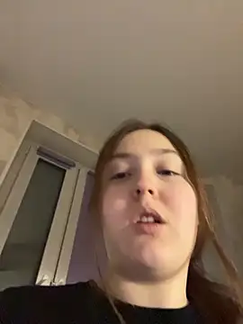 Charming_hamster_'s cam snapshot