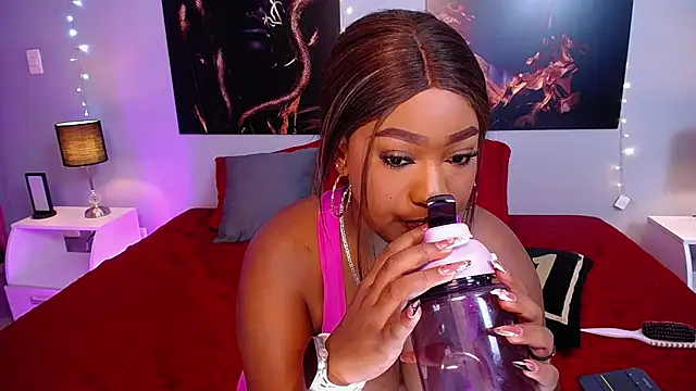 JasmineCampbell_'s cam snapshot