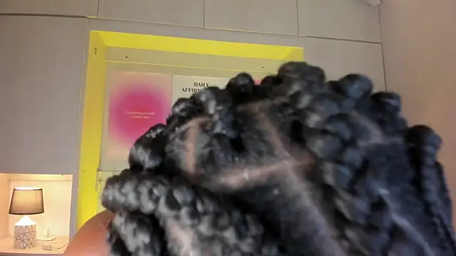 tamaraa_smiith's cam snapshot