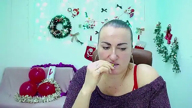 DianaMGG's cam snapshot