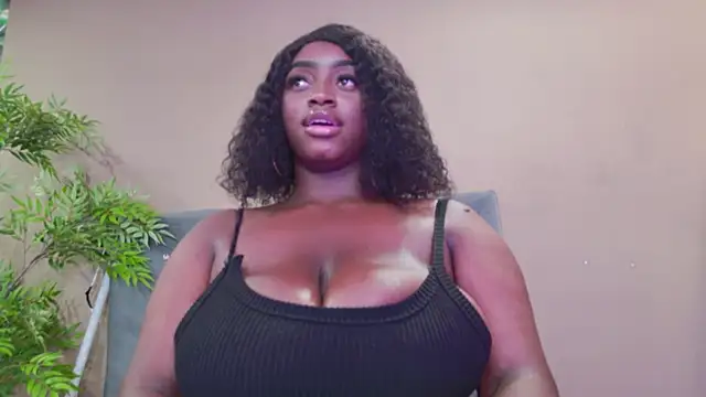 BetsyBennet_'s cam snapshot