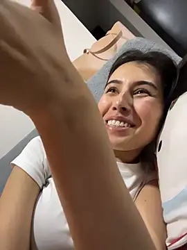 BIJOU_SECRET's cam snapshot