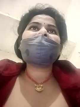 JULEE-740's cam snapshot