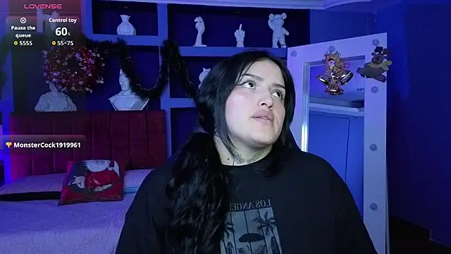 sari_belle's cam snapshot